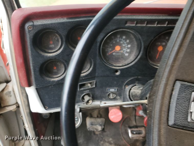 image for item IX9837 1977 Chevrolet C65  grain truck