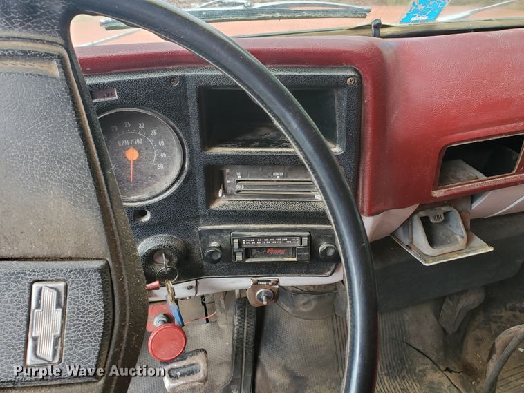 image for item IX9837 1977 Chevrolet C65  grain truck