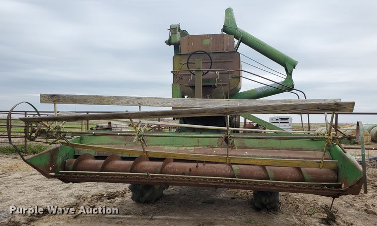 image for item IX9845 John Deere 55  combine