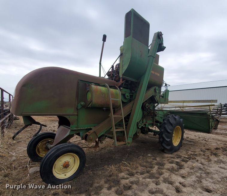 image for item IX9845 John Deere 55  combine