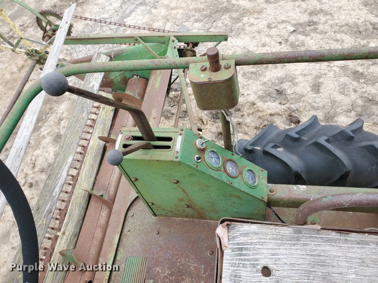 image for item IX9845 John Deere 55  combine