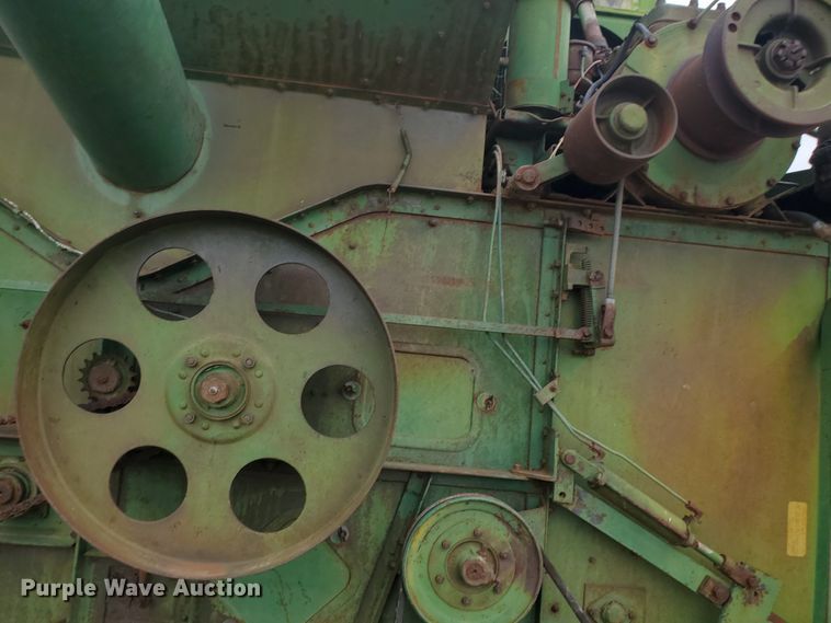 image for item IX9845 John Deere 55  combine