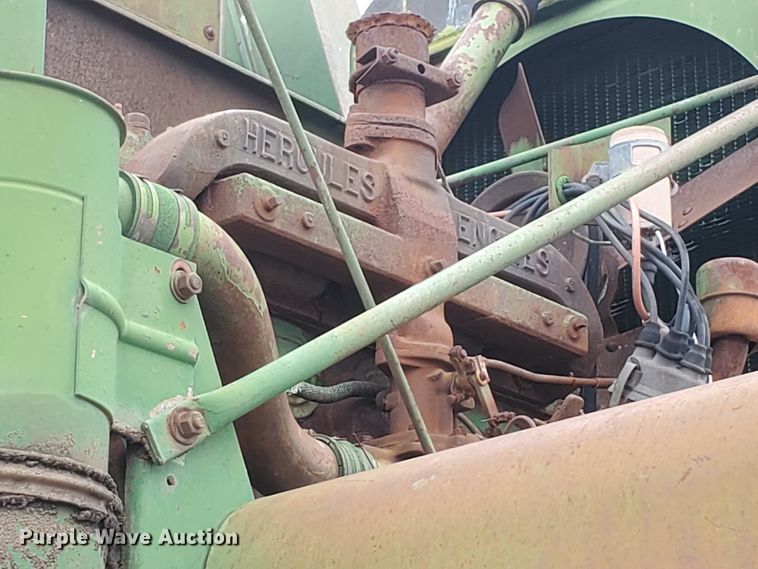 image for item IX9845 John Deere 55  combine