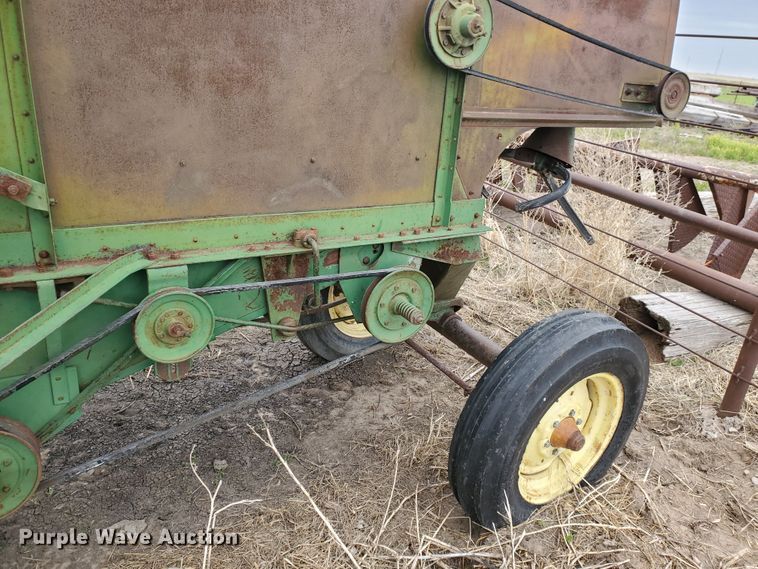 image for item IX9845 John Deere 55  combine