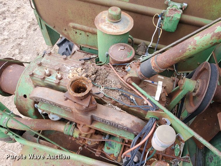 image for item IX9845 John Deere 55  combine