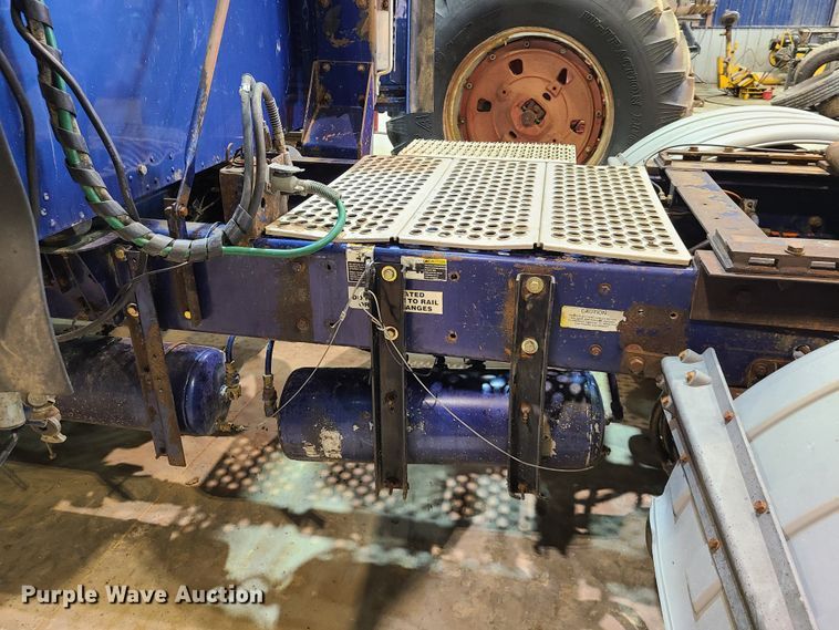 image for item DH5923 1998 Kenworth T800  semi truck