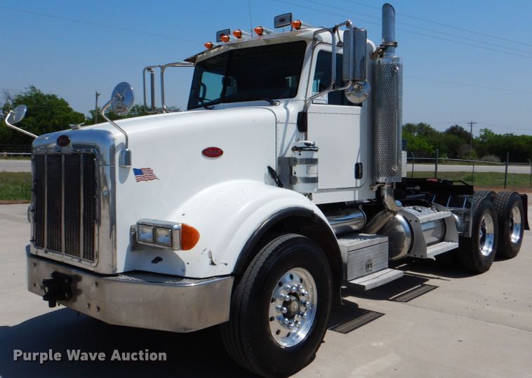 image for item DJ0770 2007 Peterbilt 357  semi truck