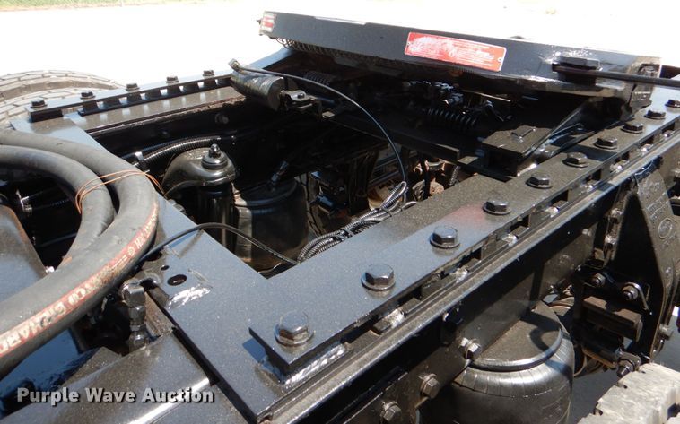 image for item DJ0770 2007 Peterbilt 357  semi truck