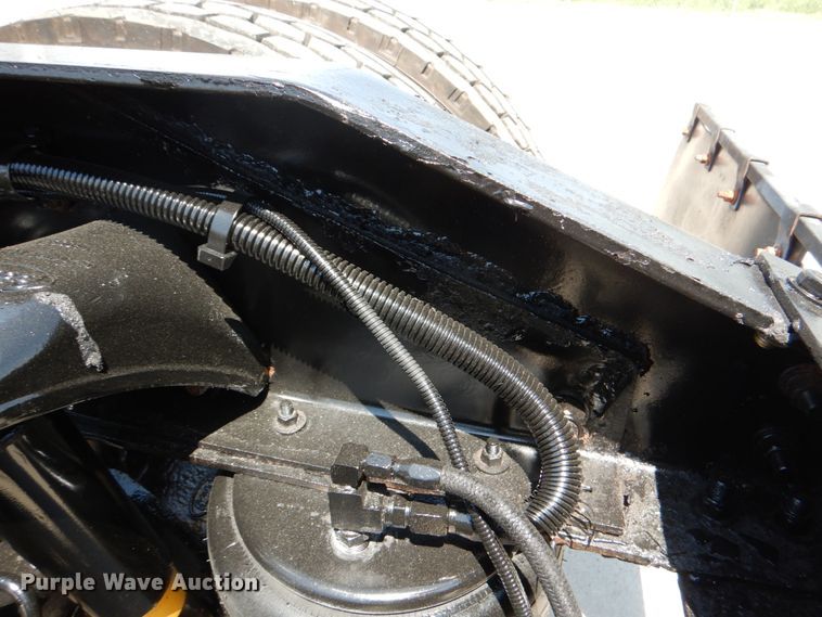 image for item DJ0770 2007 Peterbilt 357  semi truck