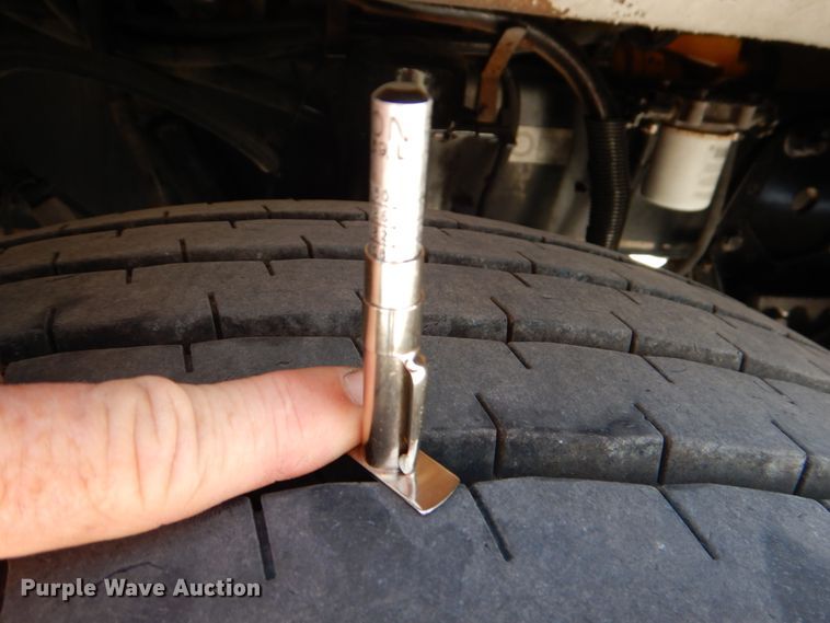 image for item DJ0770 2007 Peterbilt 357  semi truck