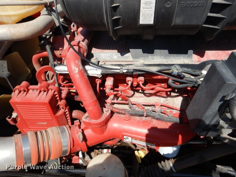 image for item DJ0771 2012 Kenworth T800  winch truck