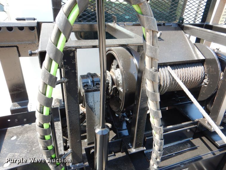 image for item DJ0771 2012 Kenworth T800  winch truck