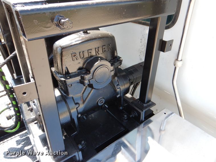 image for item DJ0771 2012 Kenworth T800  winch truck