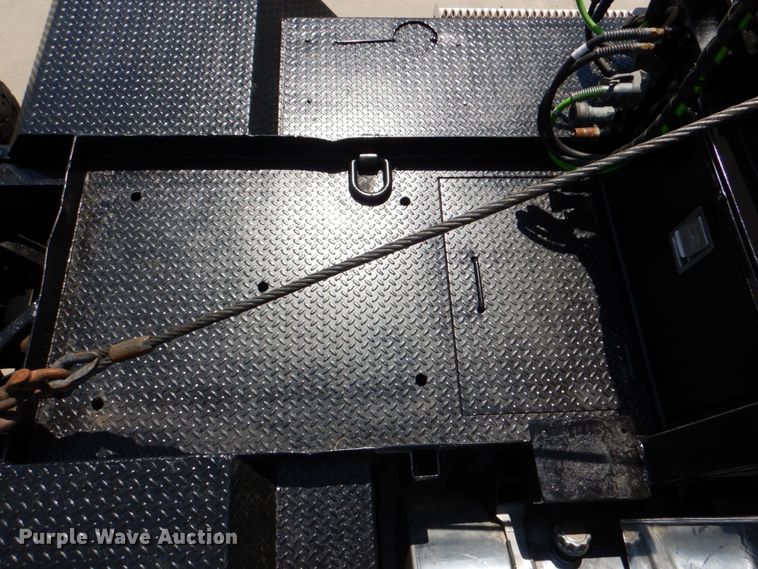 image for item DJ0771 2012 Kenworth T800  winch truck