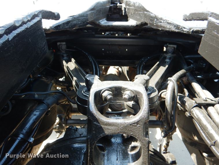 image for item DJ0771 2012 Kenworth T800  winch truck