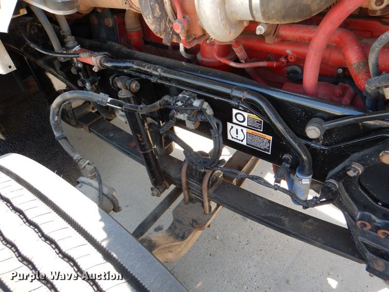 image for item DJ0771 2012 Kenworth T800  winch truck