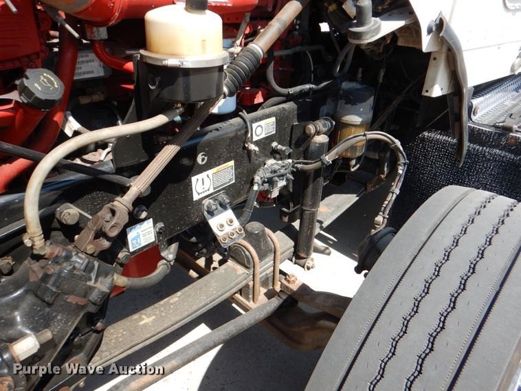 image for item DJ0771 2012 Kenworth T800  winch truck