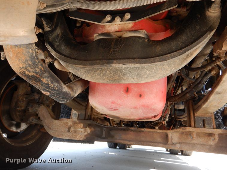 image for item DJ0771 2012 Kenworth T800  winch truck