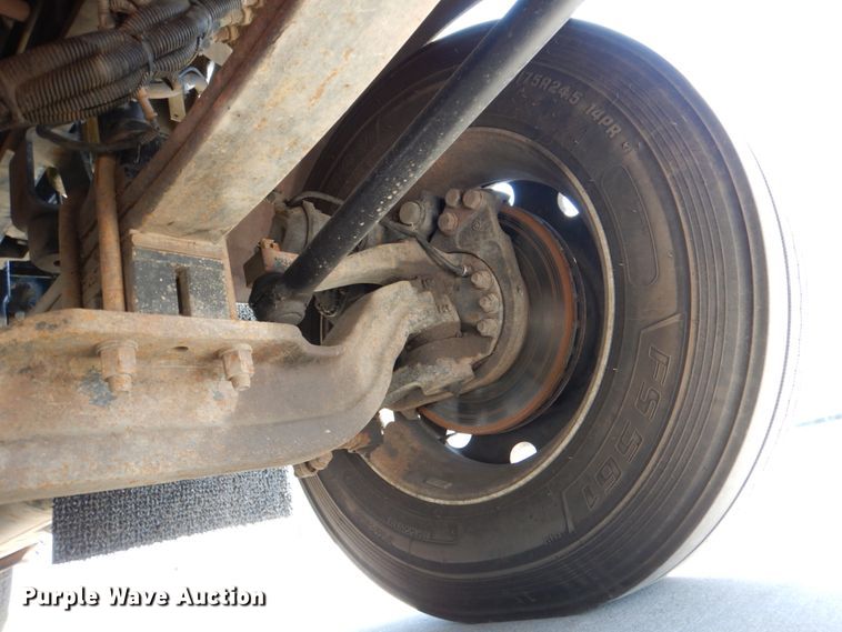 image for item DJ0771 2012 Kenworth T800  winch truck