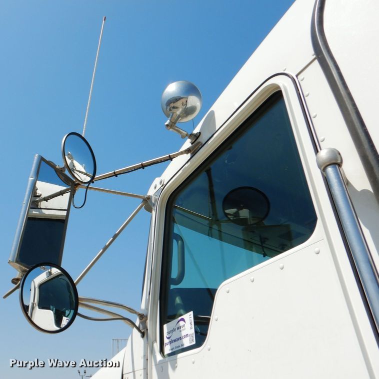 image for item DJ0771 2012 Kenworth T800  winch truck