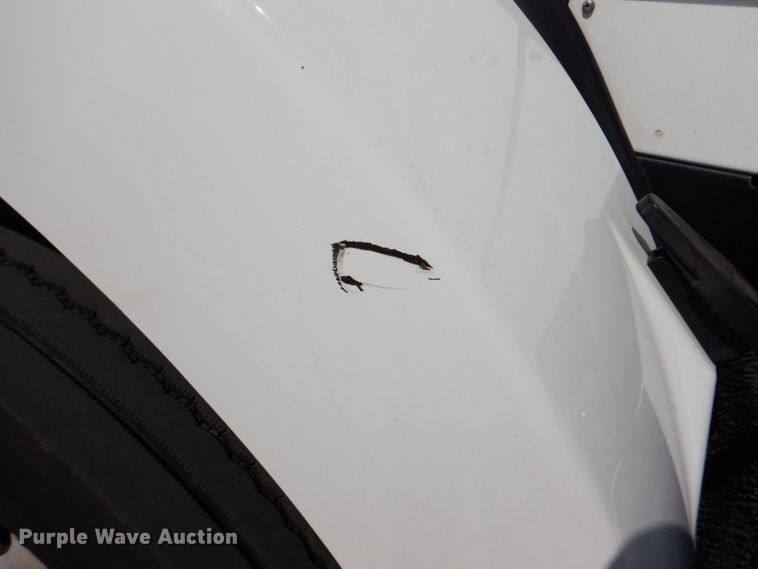 image for item DJ0771 2012 Kenworth T800  winch truck