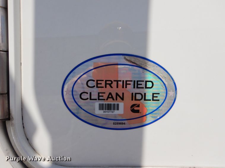 image for item DJ0771 2012 Kenworth T800  winch truck