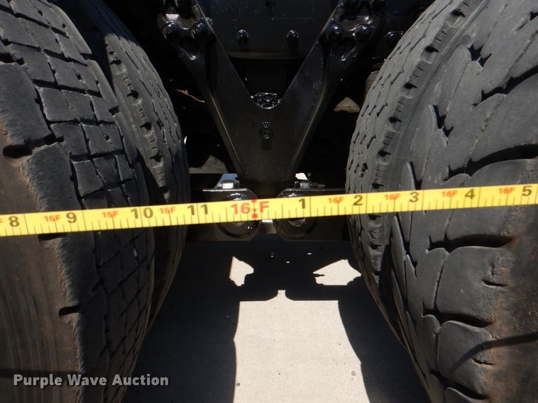 image for item DJ0771 2012 Kenworth T800  winch truck