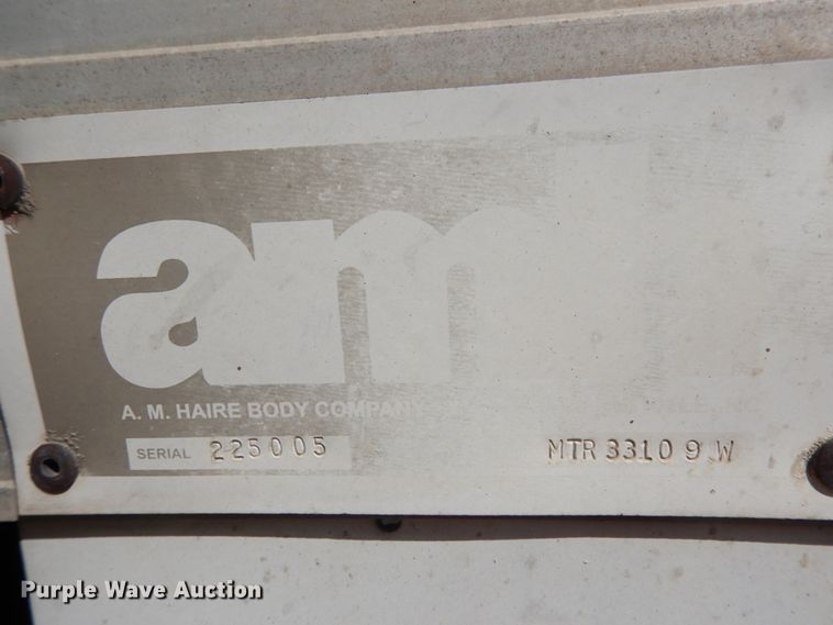 image for item DJ0772 2006 International 4300  box truck