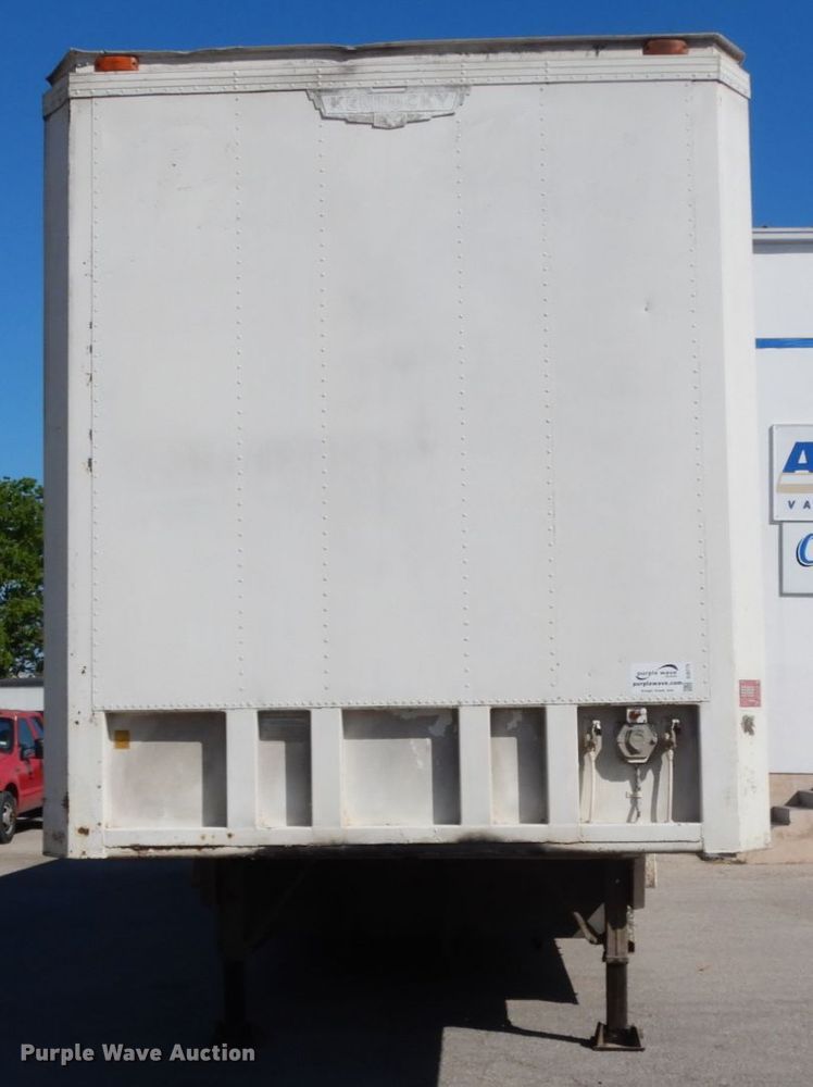 image for item DJ0773 1983 Kentucky  moving van trailer