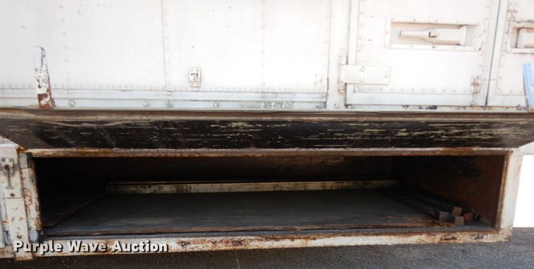 image for item DJ0773 1983 Kentucky  moving van trailer