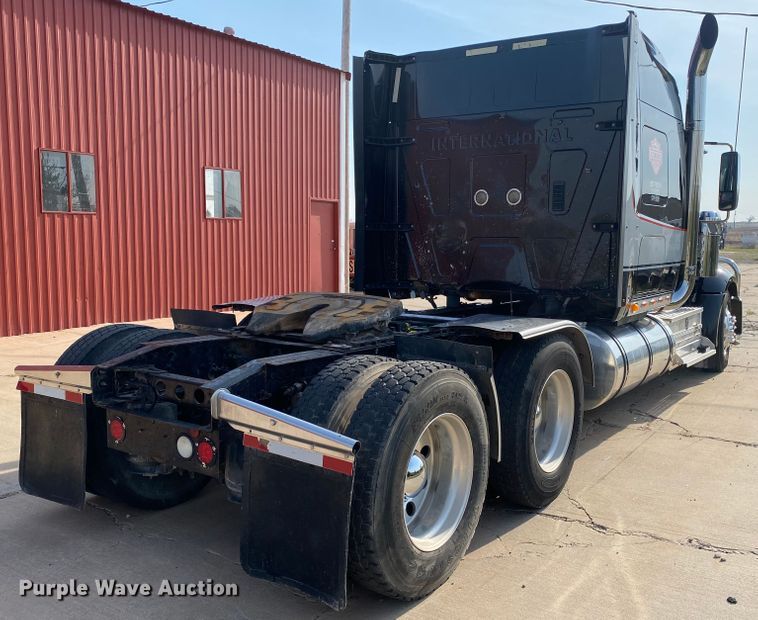 image for item DJ1198 2010 International Lonestar  Harley-Davidson edition semi truck