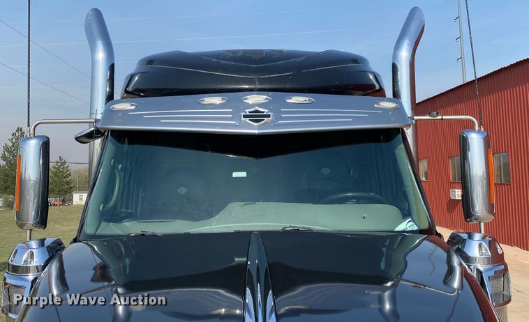 image for item DJ1198 2010 International Lonestar  Harley-Davidson edition semi truck