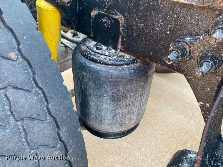 image for item DJ1198 2010 International Lonestar  Harley-Davidson edition semi truck