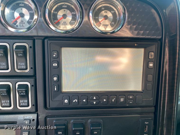 image for item DJ1198 2010 International Lonestar  Harley-Davidson edition semi truck