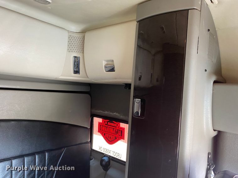 image for item DJ1198 2010 International Lonestar  Harley-Davidson edition semi truck