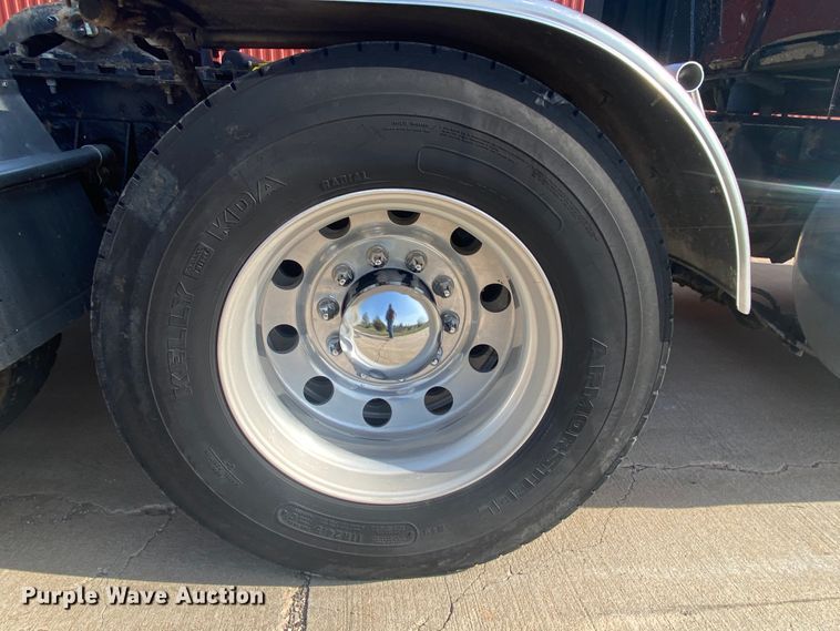 image for item DJ1198 2010 International Lonestar  Harley-Davidson edition semi truck