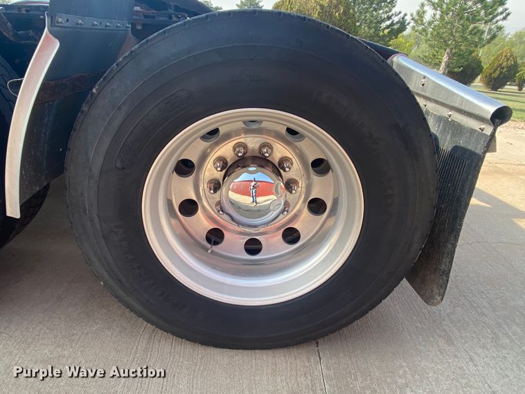 image for item DJ1198 2010 International Lonestar  Harley-Davidson edition semi truck