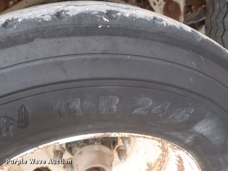 image for item DJ1887 2011 CTS BDT-40  bottom dump trailer