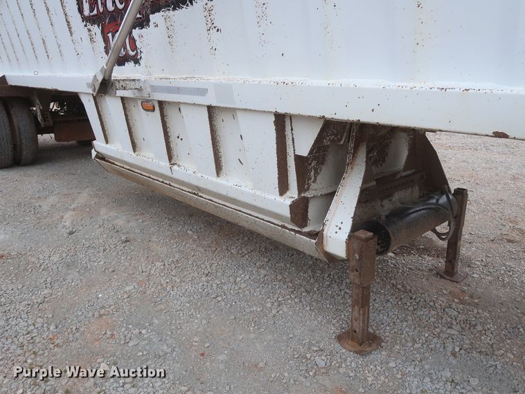 image for item DJ1888 2006 CTS BDT-40  bottom dump trailer
