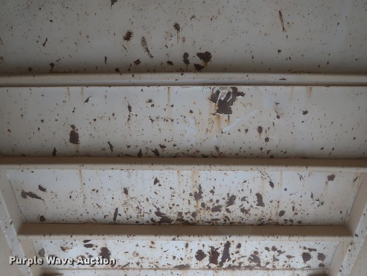 image for item DJ1888 2006 CTS BDT-40  bottom dump trailer