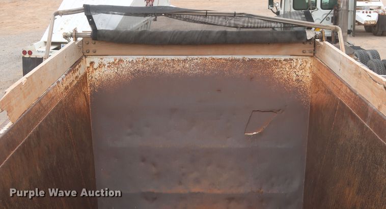 image for item DJ1888 2006 CTS BDT-40  bottom dump trailer