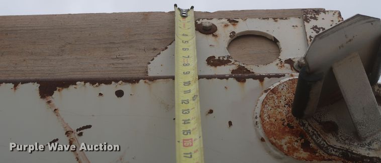 image for item DJ1888 2006 CTS BDT-40  bottom dump trailer