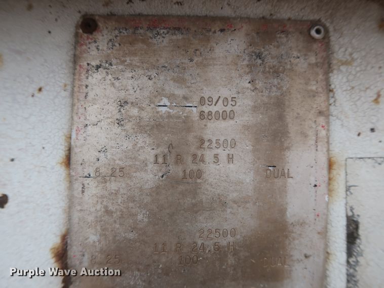 image for item DJ1888 2006 CTS BDT-40  bottom dump trailer