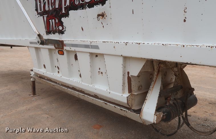 image for item DJ1889 2005 CTS BDT-40  bottom dump trailer