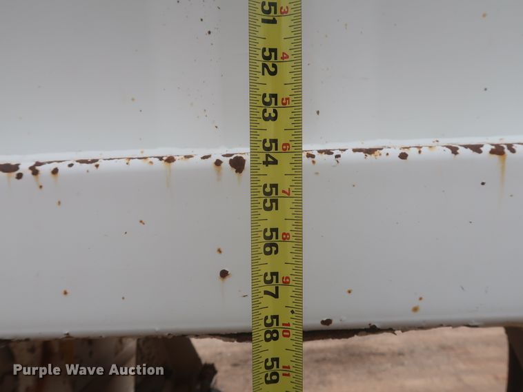 image for item DJ1889 2005 CTS BDT-40  bottom dump trailer