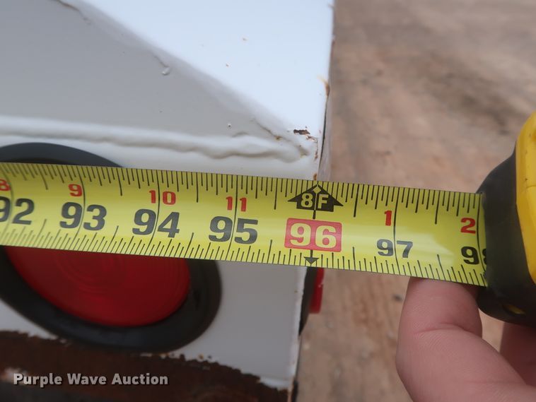 image for item DJ1889 2005 CTS BDT-40  bottom dump trailer