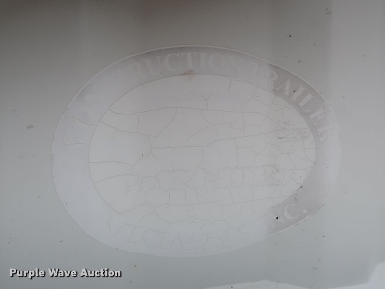 image for item DJ1889 2005 CTS BDT-40  bottom dump trailer