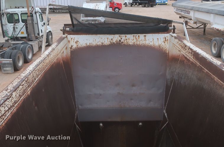 image for item DJ1890 2003 CTS  bottom dump trailer