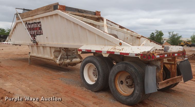 image for item DJ1893 2001 CTS BDT-40  bottom dump trailer
