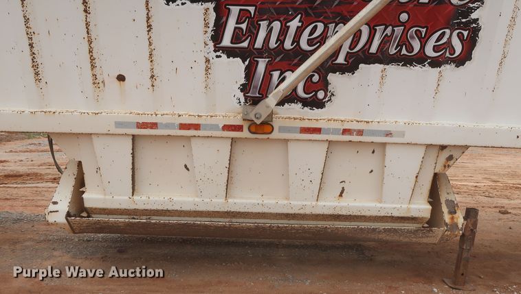 image for item DJ1893 2001 CTS BDT-40  bottom dump trailer